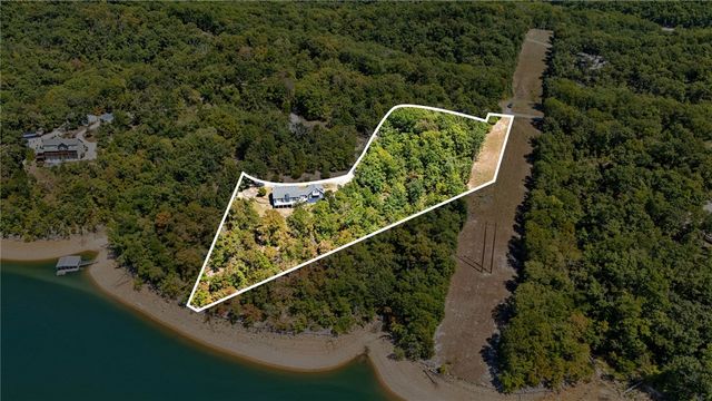 15800 Abbey Lane, Rogers, AR 72756