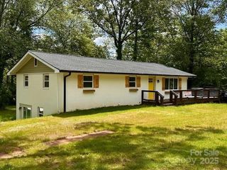 111 Sunset Hill Drive, Etowah, NC 28729