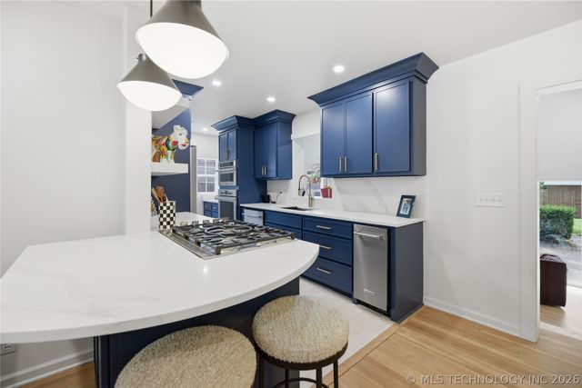 1008 E 36th Street, Tulsa, OK 74105
