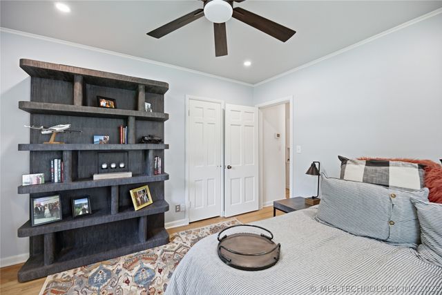 1008 E 36th Street, Tulsa, OK 74105