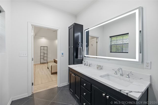 1008 E 36th Street, Tulsa, OK 74105