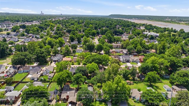 1008 E 36th Street, Tulsa, OK 74105