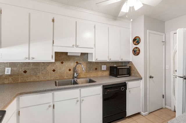 28 Maplecrest Drive, Charleston, SC 29412