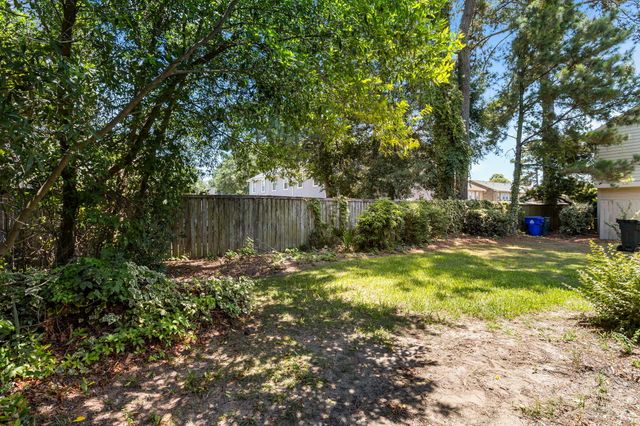 28 Maplecrest Drive, Charleston, SC 29412
