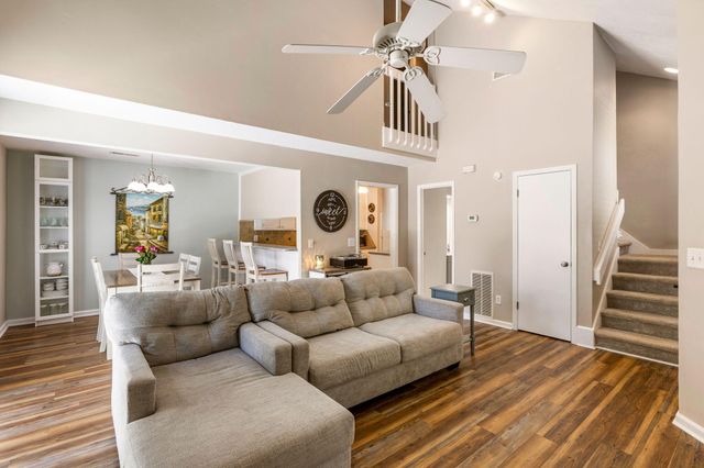 28 Maplecrest Drive, Charleston, SC 29412