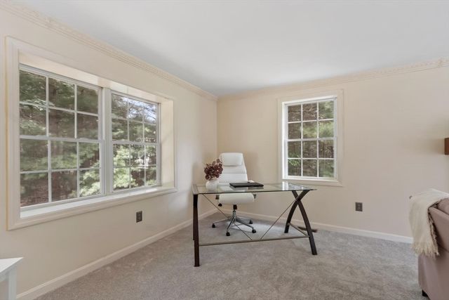 30 Twin Diamond Dr, Bridgewater, MA 02324