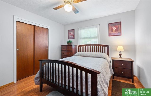 6070 Buckingham Avenue, Omaha, NE 68117