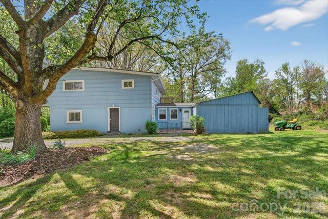 209 Edgewood Drive, Wingate, NC 28174