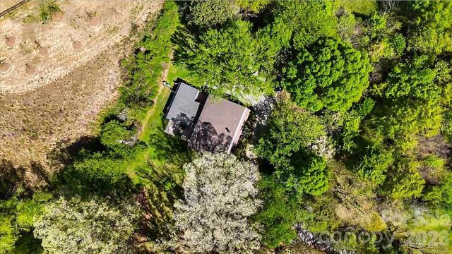 209 Edgewood Drive, Wingate, NC 28174