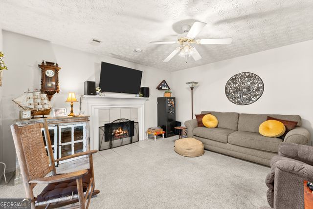 1413 Kensington Place, Gainesville, GA 30501