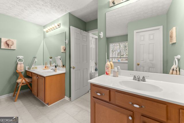 1413 Kensington Place, Gainesville, GA 30501