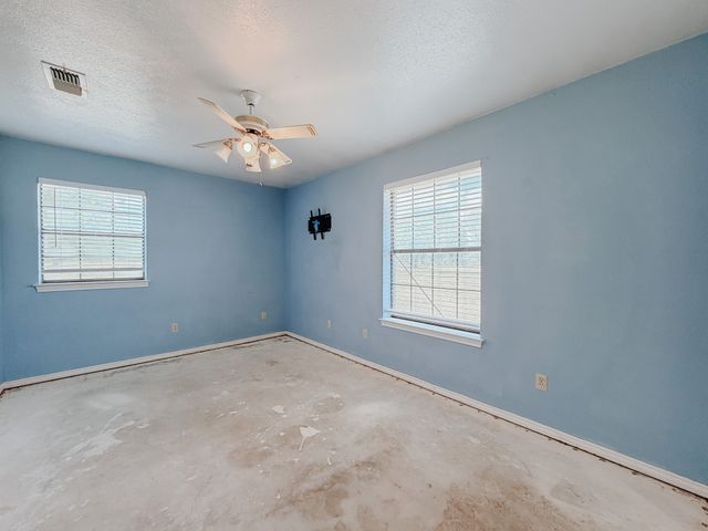 955 Fm 667, Purdon, TX 76679