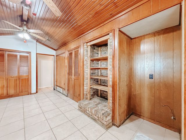 955 Fm 667, Purdon, TX 76679