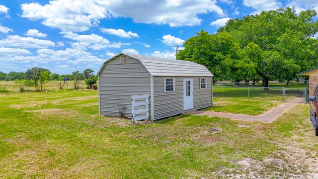 955 Fm 667, Purdon, TX 76679