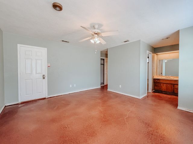 955 Fm 667, Purdon, TX 76679