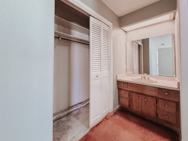 955 Fm 667, Purdon, TX 76679