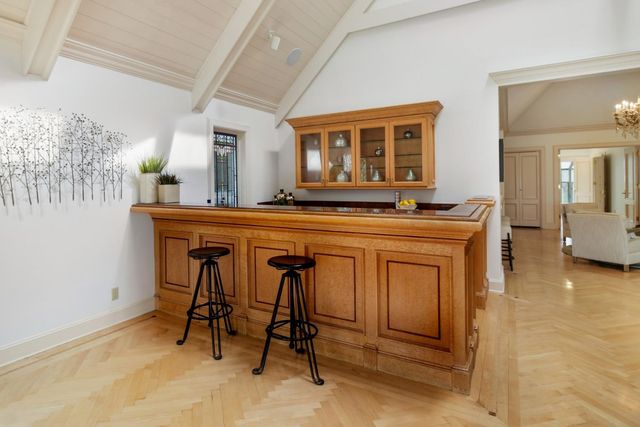 2400 E Tiffany Ln, Sacramento, CA 95827