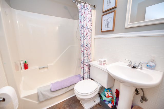 107 Cauthen Court, Moore, SC 29369