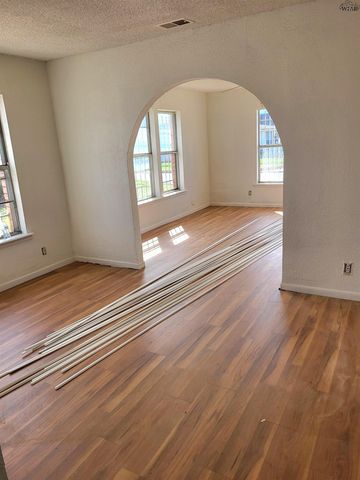 804 TULSA STREET, Wichita Falls, TX 76301