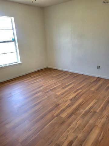 804 TULSA STREET, Wichita Falls, TX 76301