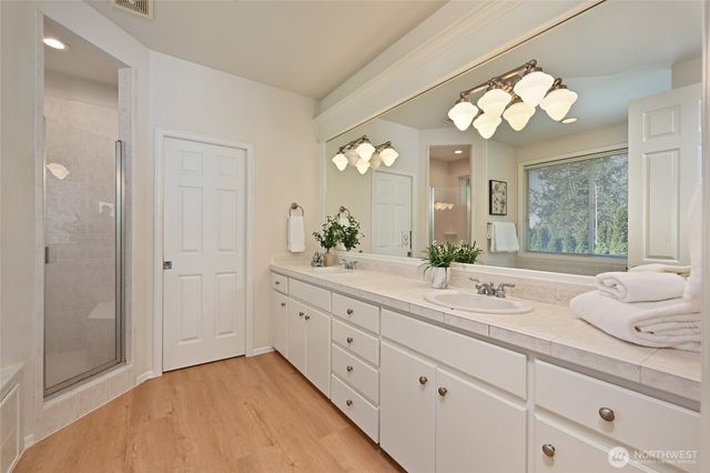 2203 12th Court NW, Auburn, WA 98001