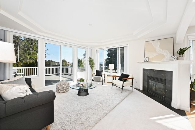 2203 12th Court NW, Auburn, WA 98001