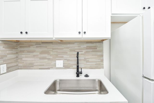 3644 Ocee Street, Houston, TX 77063