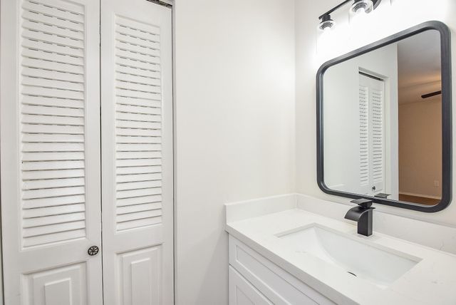 3644 Ocee Street, Houston, TX 77063