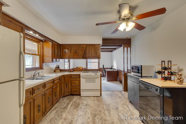 3140 Higgins Avenue SW, Grandville, MI 49418