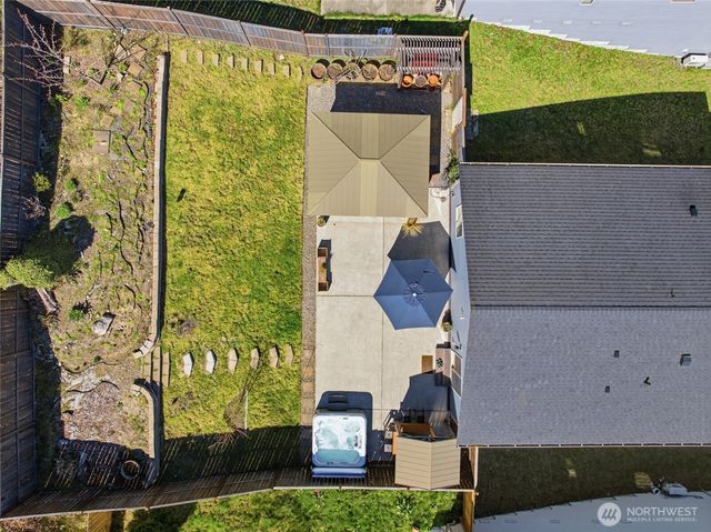 25681 NE School House Place, Kingston, WA 98346