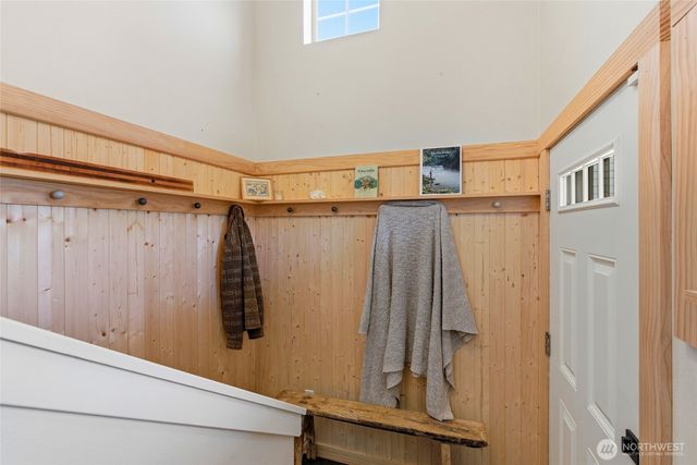 25681 NE School House Place, Kingston, WA 98346