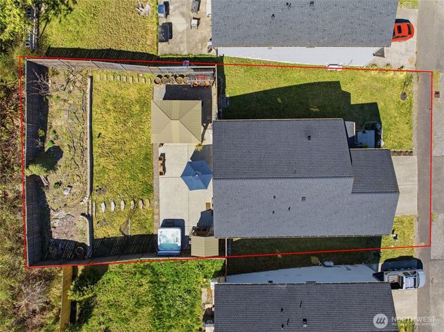 25681 NE School House Place, Kingston, WA 98346