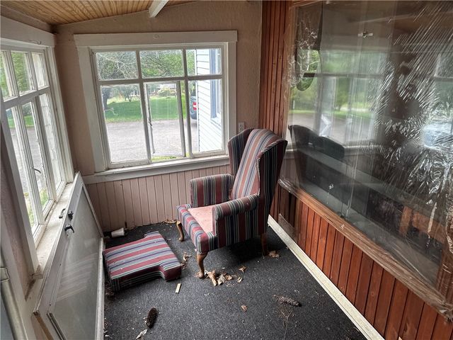 1034 Logan Rd, N Versailles, PA 15137