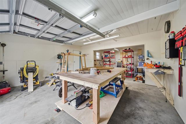 8401 WEATHERFORD AVENUE, Brooksville, FL 34613