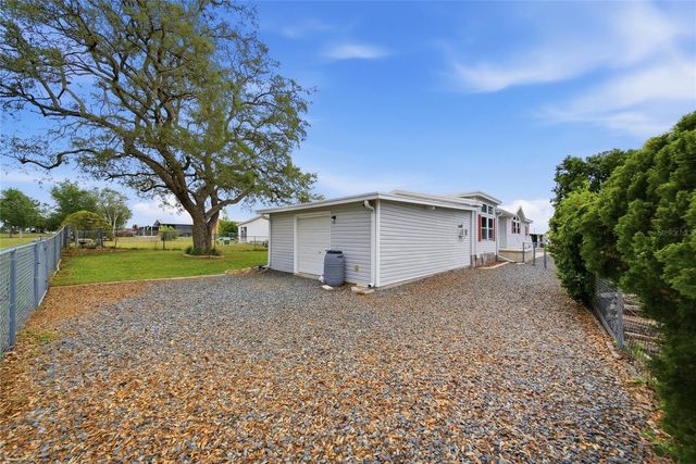 8401 WEATHERFORD AVENUE, Brooksville, FL 34613