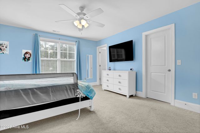 413 Canter Crest Road, Hampstead, NC 28443