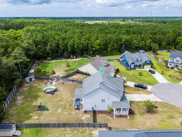 413 Canter Crest Road, Hampstead, NC 28443