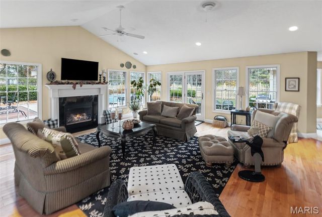 15 Sandpiper Drive, Shiloh, IL 62221