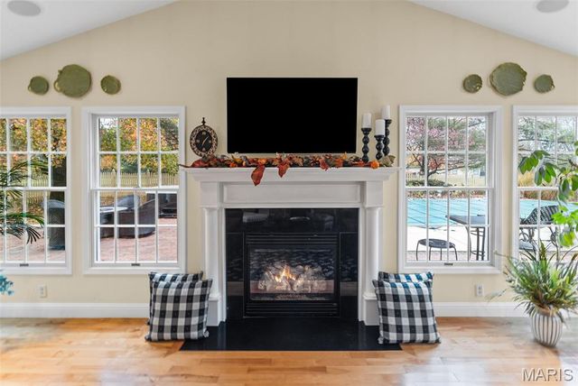 15 Sandpiper Drive, Shiloh, IL 62221