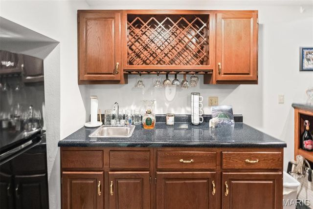 15 Sandpiper Drive, Shiloh, IL 62221