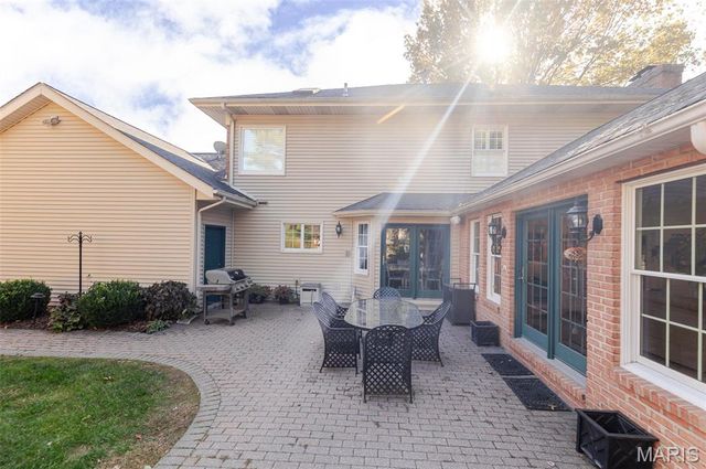 15 Sandpiper Drive, Shiloh, IL 62221