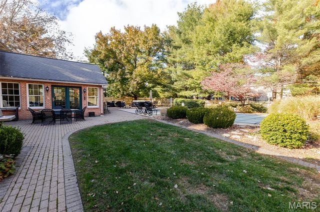 15 Sandpiper Drive, Shiloh, IL 62221