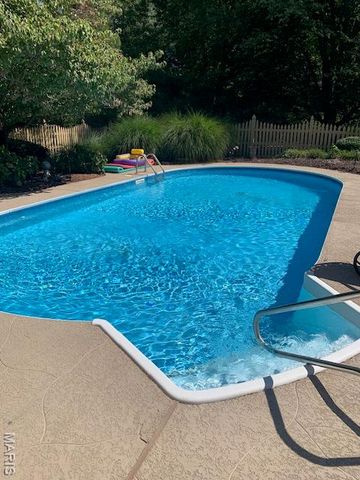 15 Sandpiper Drive, Shiloh, IL 62221