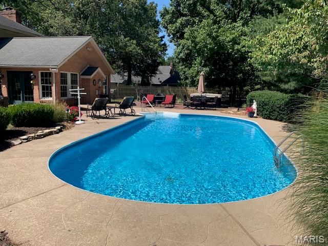 15 Sandpiper Drive, Shiloh, IL 62221