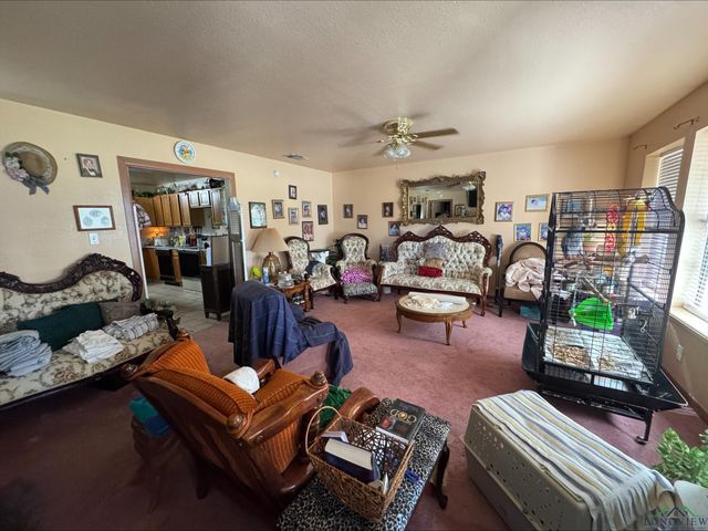 404 Joyner Street, Omaha, TX 75571