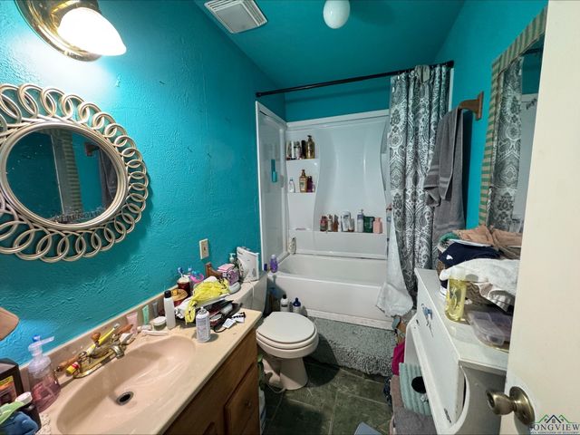 404 Joyner Street, Omaha, TX 75571