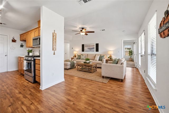 963 Seminole Drive, New Braunfels, TX 78130