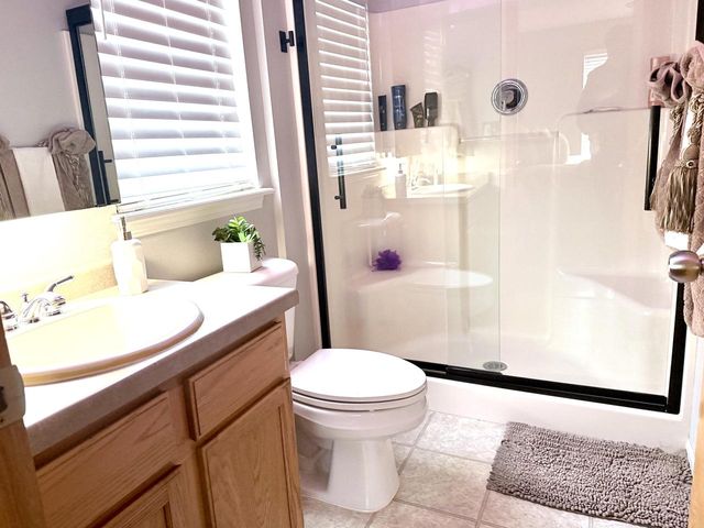 3010 W Kimberly AVENUE, Greenfield, WI 53221