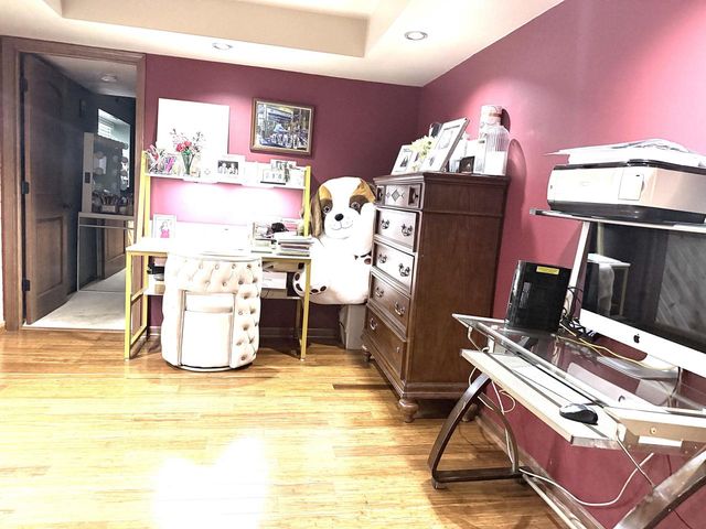 3010 W Kimberly AVENUE, Greenfield, WI 53221