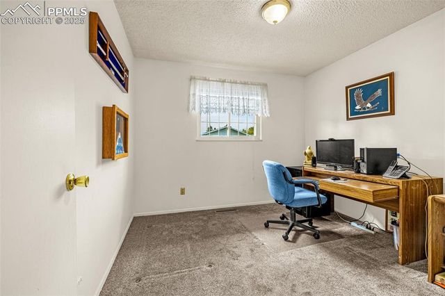 6515 E Wicklow Circle, Colorado Springs, CO 80918